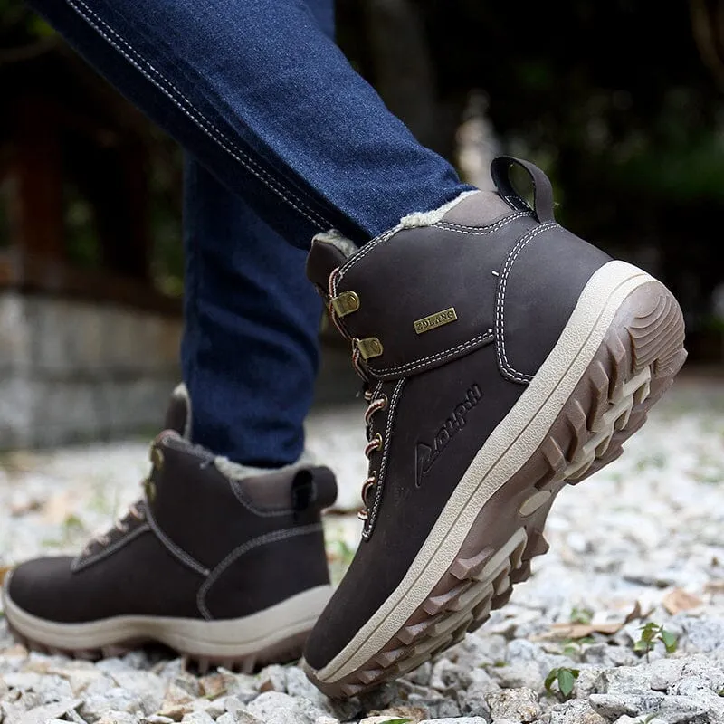 Bota Masculina Adventure Trek