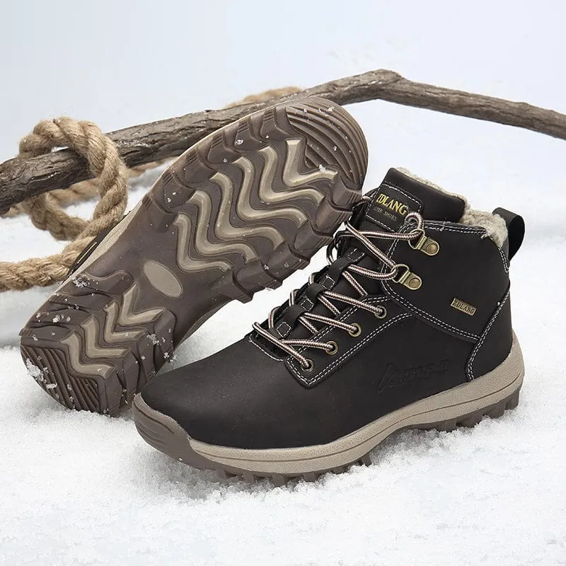 Bota Masculina Adventure Trek