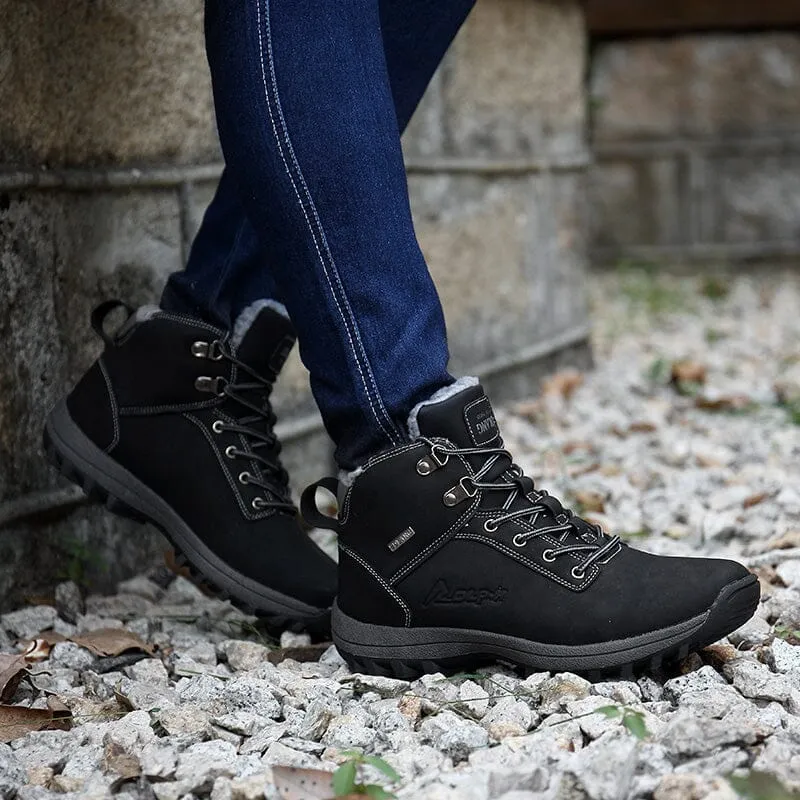 Bota Masculina Adventure Trek