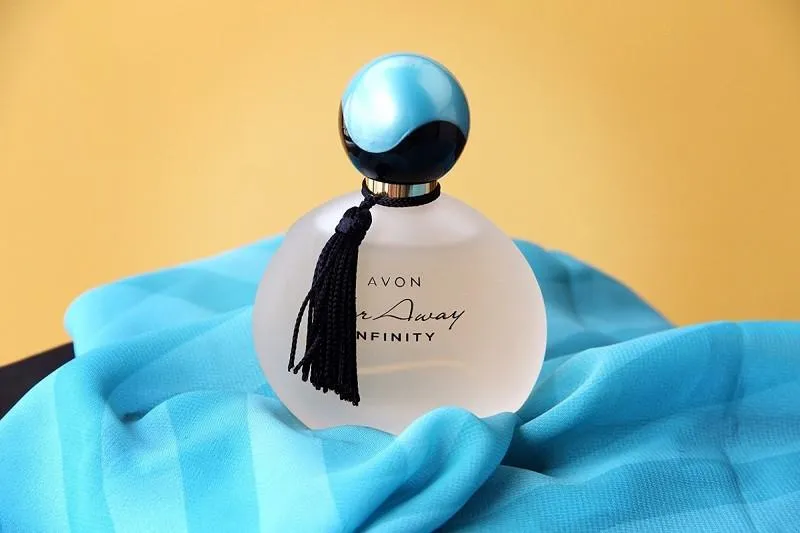 Far Away Infinity Eau de Parfum Fragrance Spray 50ml