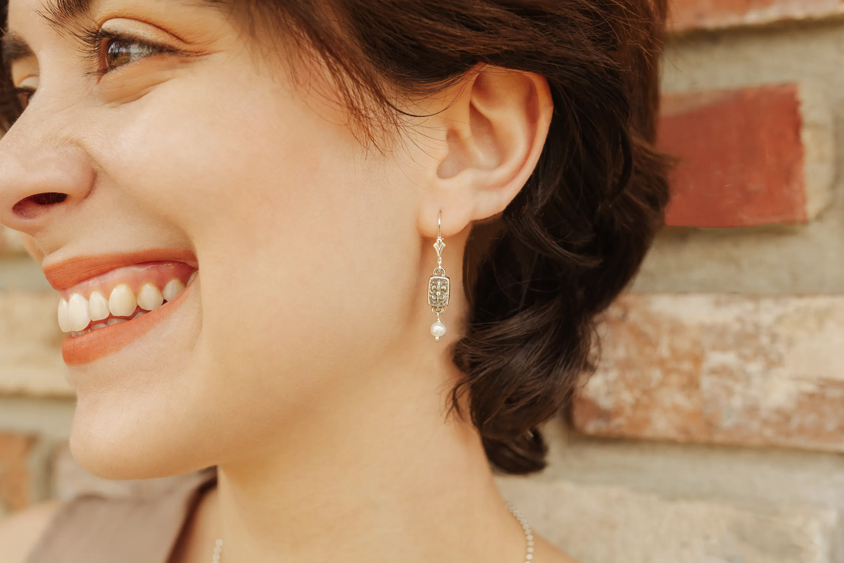 Fleur de Lis Brick Mini Pearl Earrings