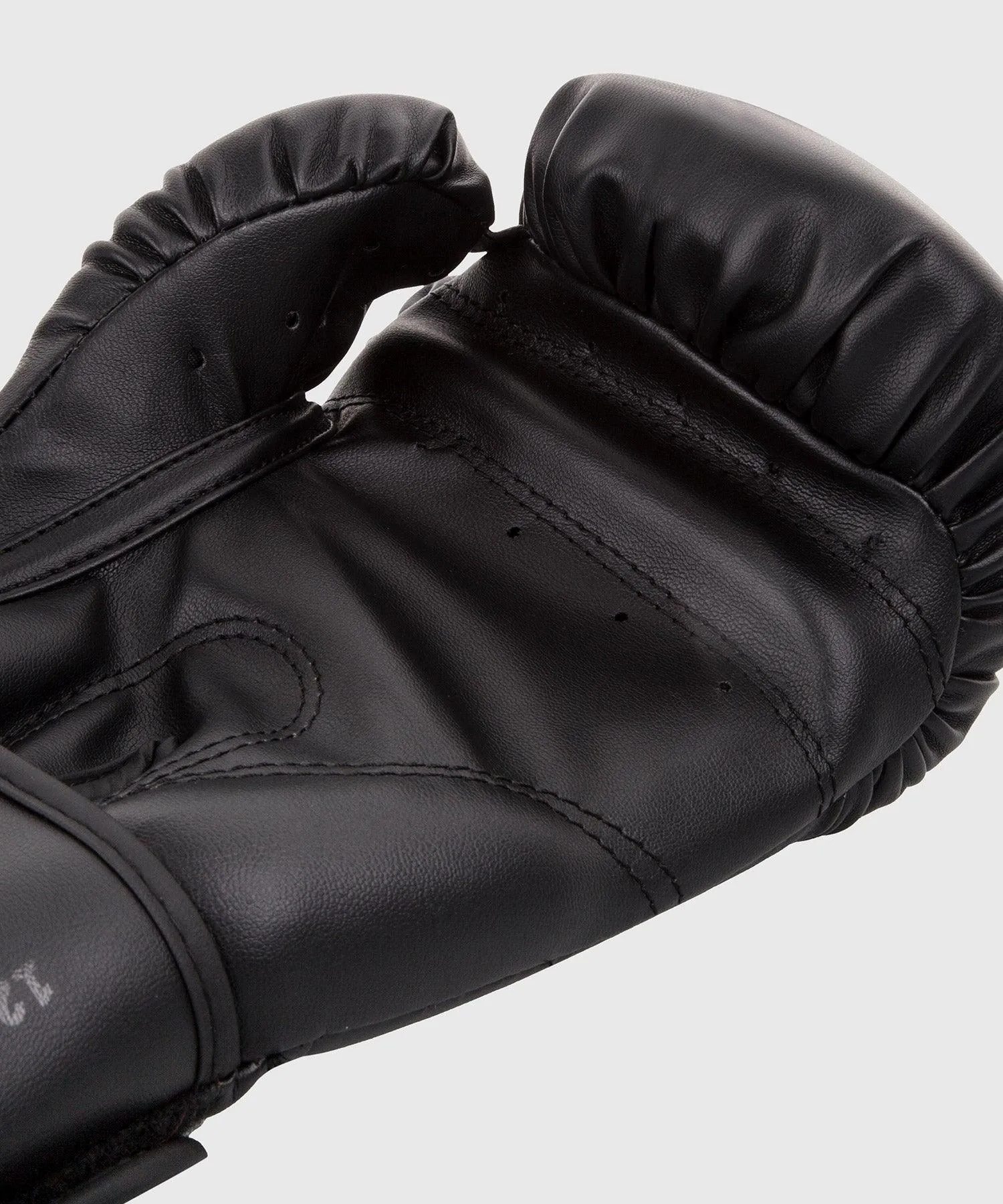 Guantes de Boxeo de Competición Venum  - Negro/Negro