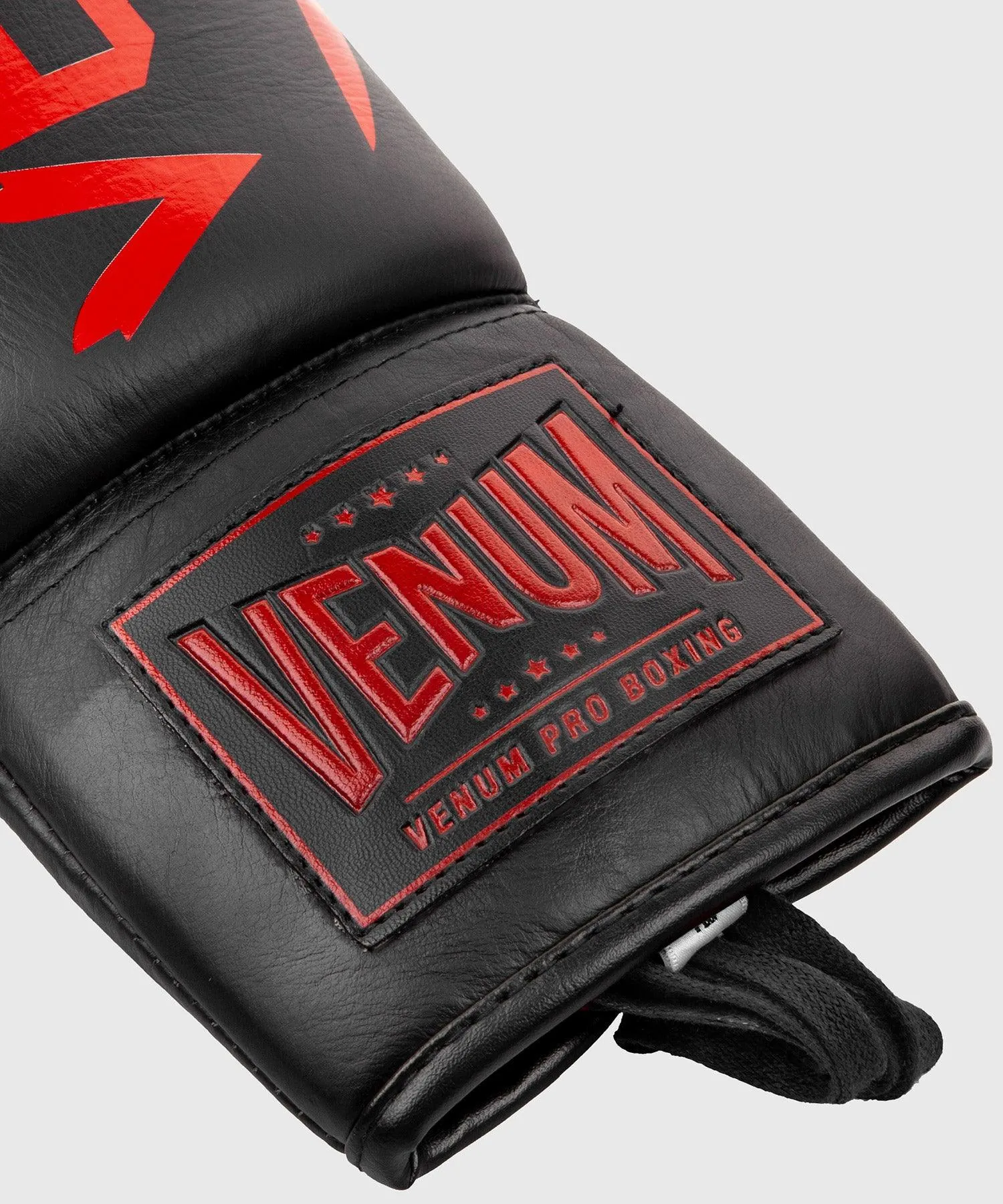 Guantes de Boxeo profesional Venum Hammer – Cordones - Negro/Rojo