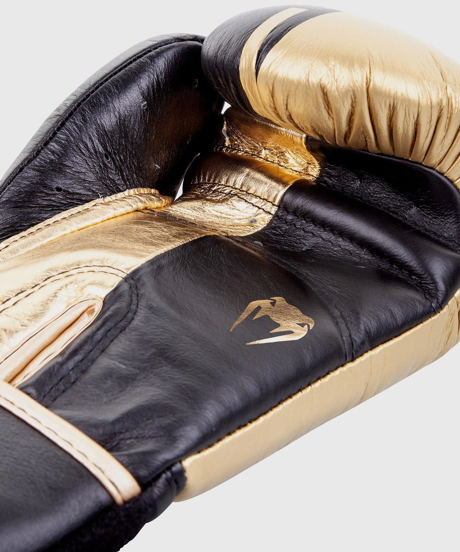 Guantes de Boxeo profesional Venum Shield – Velcro - Negro/Oro