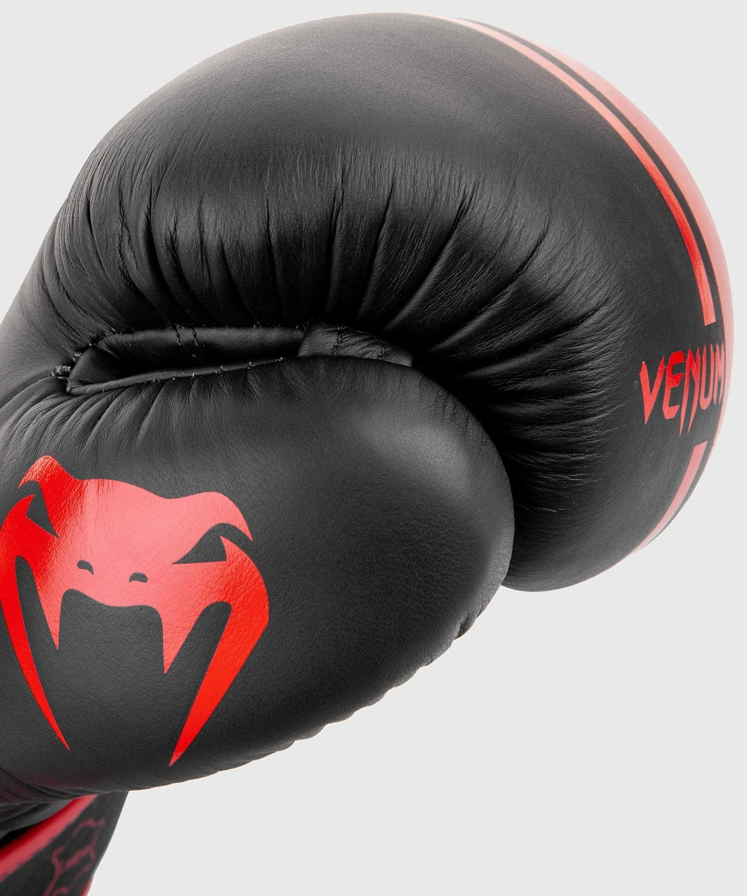 Guantes de Boxeo profesional Venum Shield – Velcro - Negro/Rojo