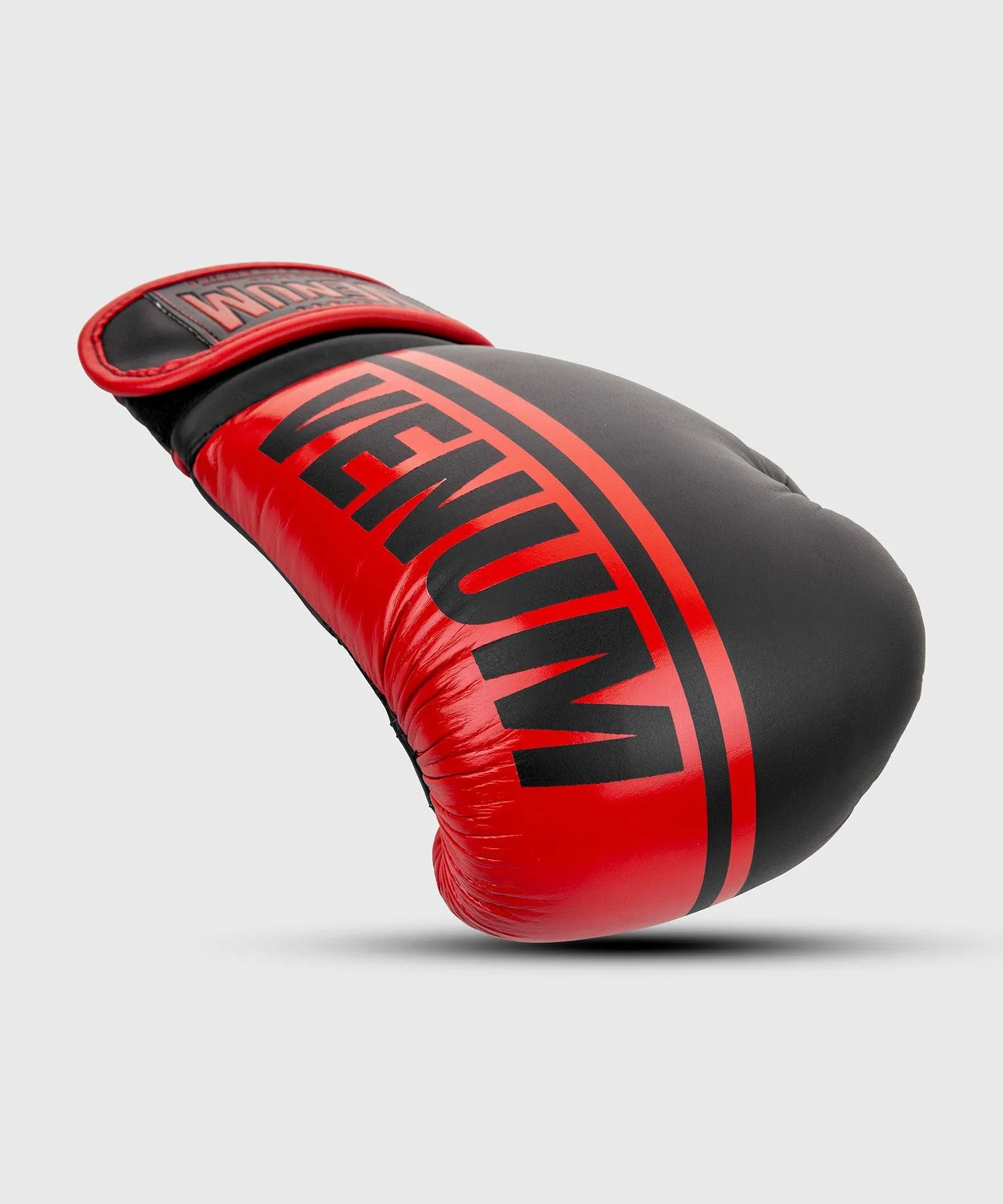 Guantes de Boxeo profesional Venum Shield – Velcro - Negro/Rojo