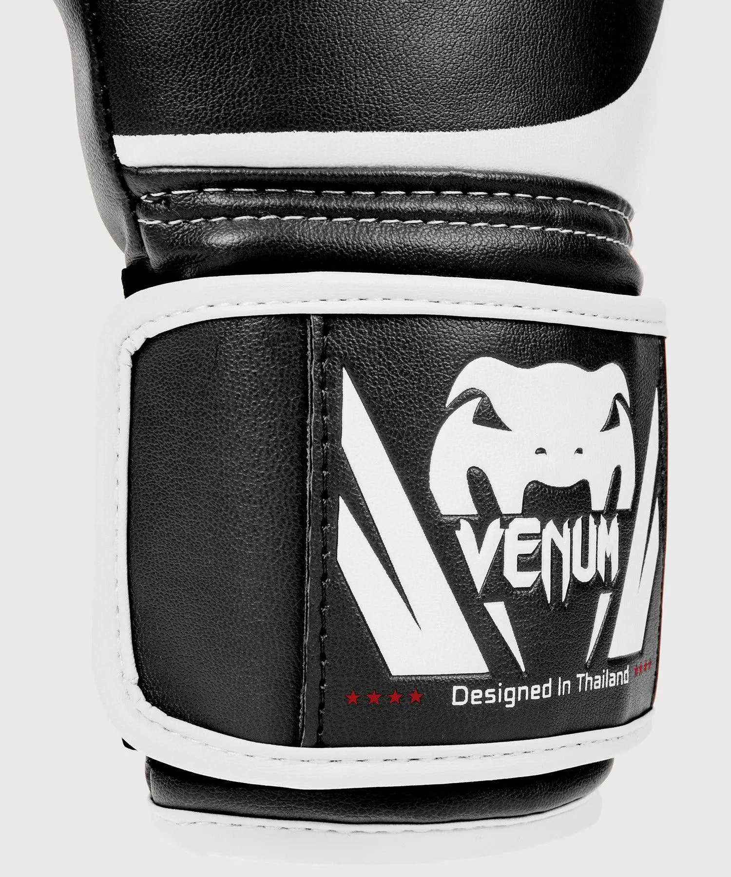 Guantes de Boxeo Venum Challenger 2.0 - Negro/Blanco