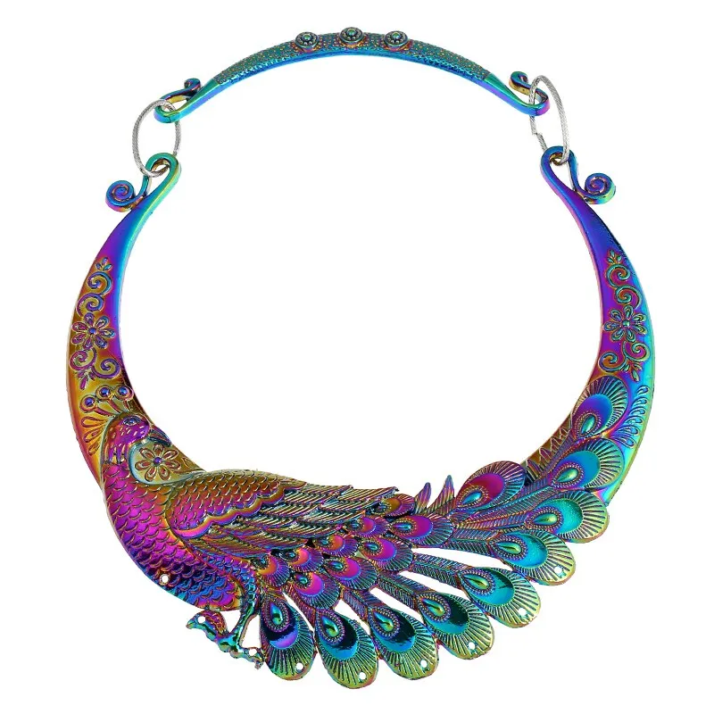 Mujer Collar pavo real