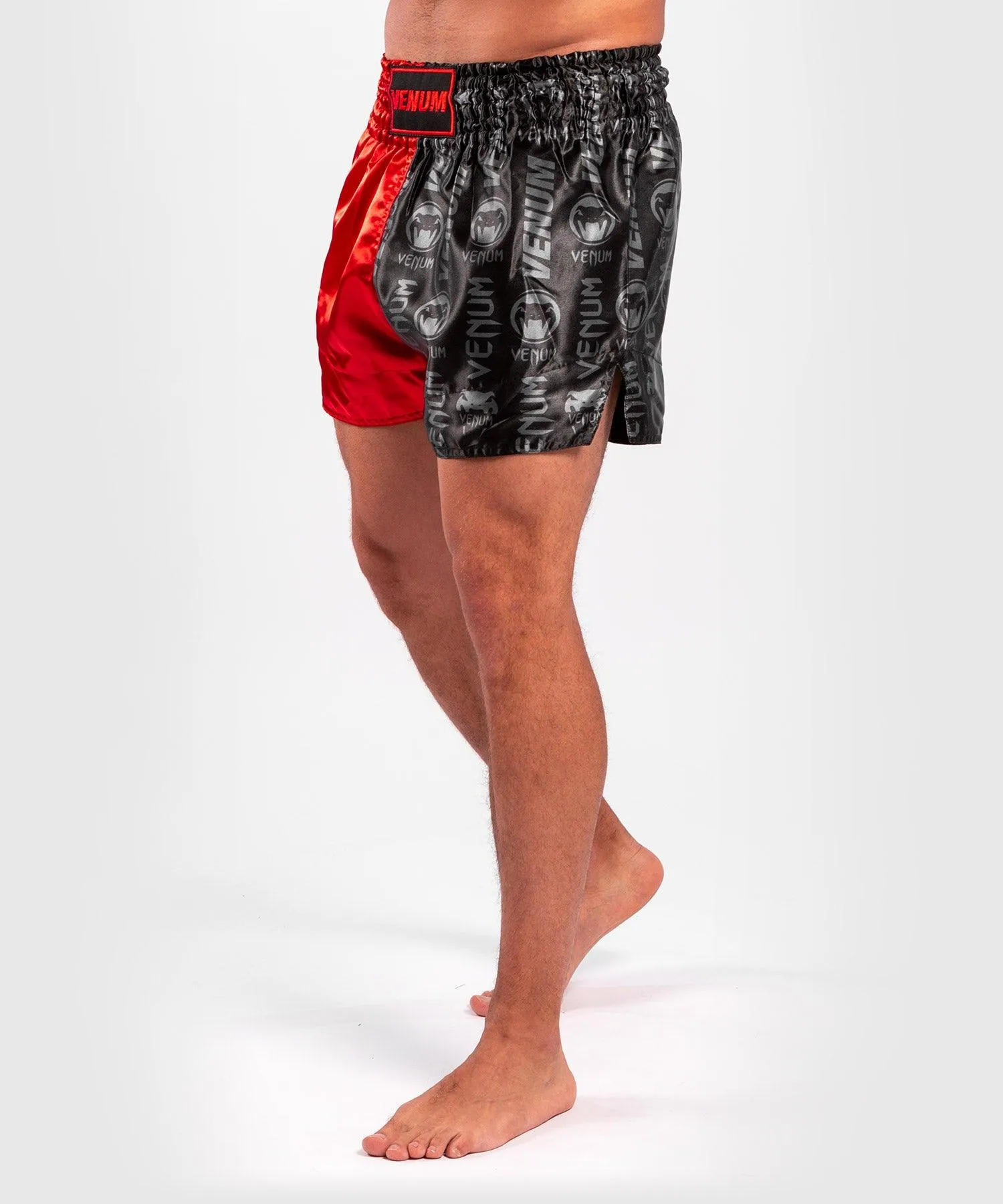 Pantalones cortos Venum Logos Muay Thai - Negro/Rojo