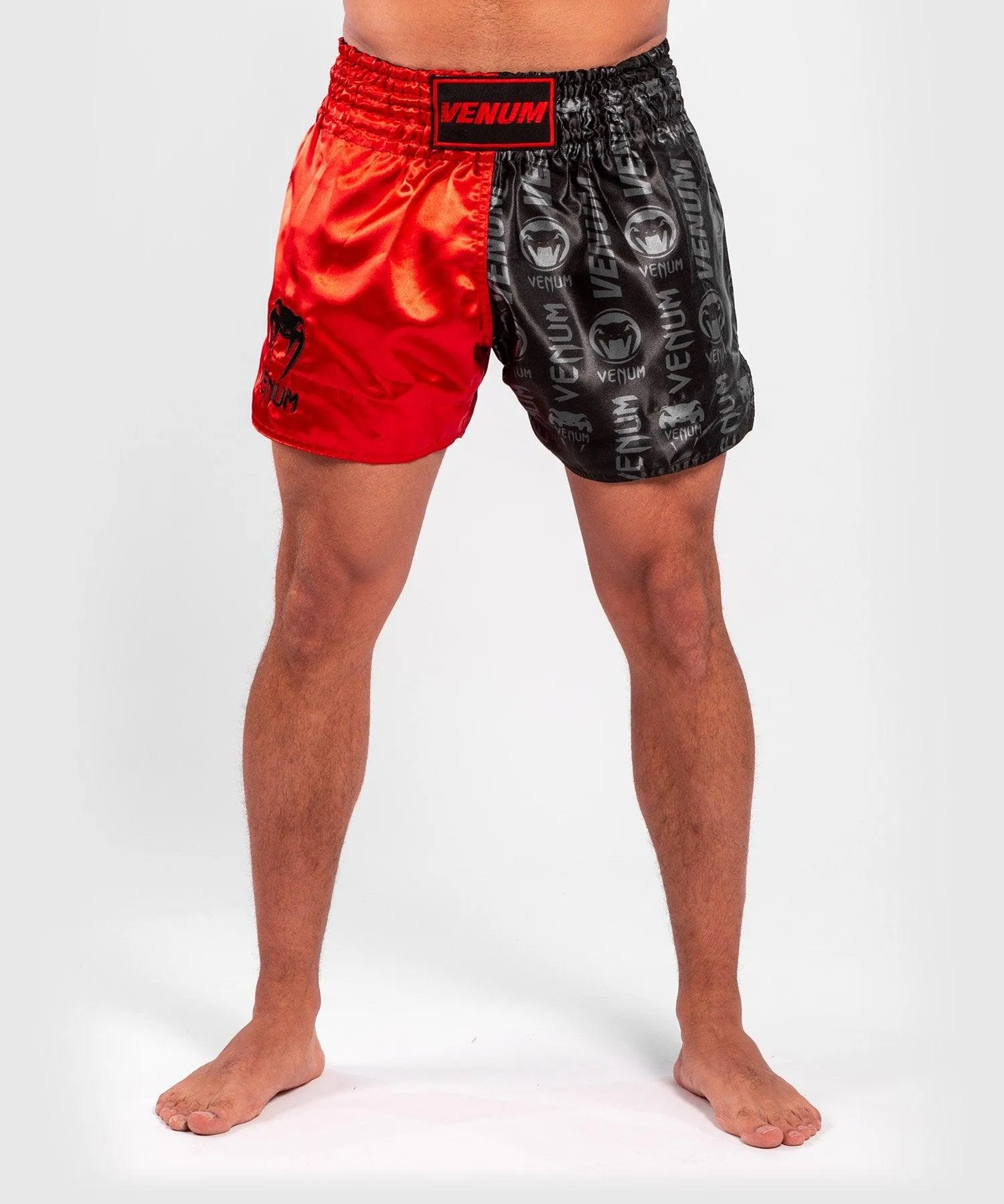 Pantalones cortos Venum Logos Muay Thai - Negro/Rojo